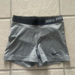 Nike Pro Fit Heather Grey